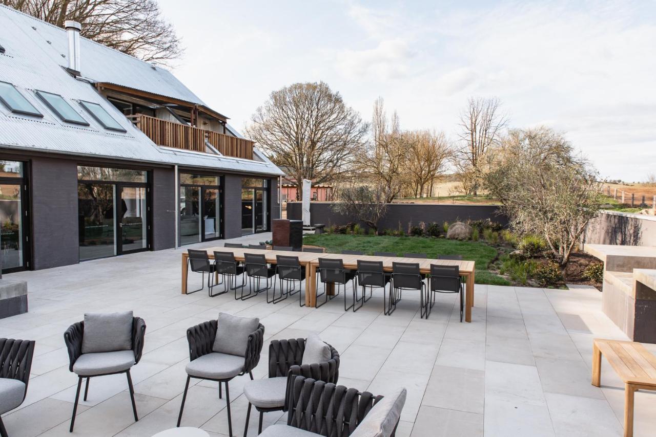 Mona Farm Hotel Braidwood Exterior photo